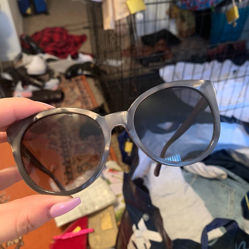 Gucci  Silver round cat eye sunglasses.